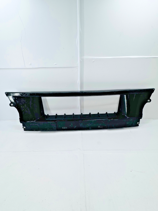 MAN TGX Front Bumper Centre Grille Panel 81416106863 8112636 81416106758 Euro 6 view 4