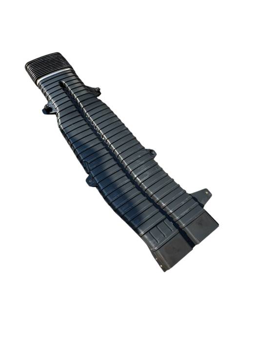 VOLVO FH4 Air Intake Pipe 21122123 21174442 21244773 21288835 Front Euro 6 Used view 2