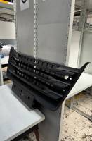 MAN TGX Euro 6 Radiator Grille OEM 81416146085 81.41614‑6085 Truck Front Grille view 4
