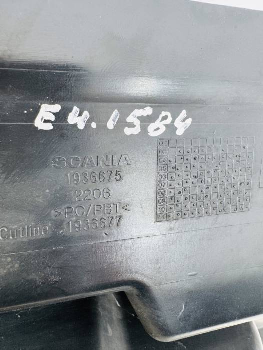 Scania P/G/R/T Series RH Headlight Housing Step Panel 1936675 1431923 Used