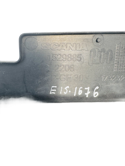 Scania P/G/R/T Series LH Upper Step Cover 1529885 1732322 Black Used OEM view 2