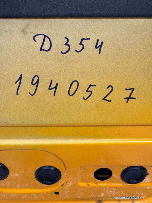DAF XF/CF Euro 6 RH Cab Door Shell 1940527 1950971 1836600 Right Yellow Used view 6