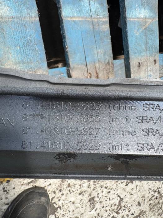 MAN TGX TG3 Left Front Bumper Corner 81416105825 81.41610‑5825 Euro 6 Used view 3