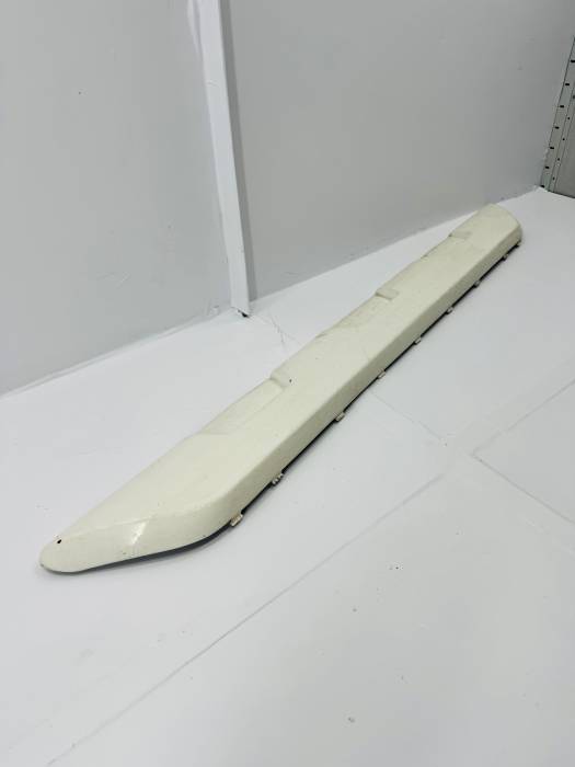 MAN TGL/TGM/TGS/TGX Roof Spoiler Cover 81416140076 81.41614-0076 Rear Euro 6 view 5