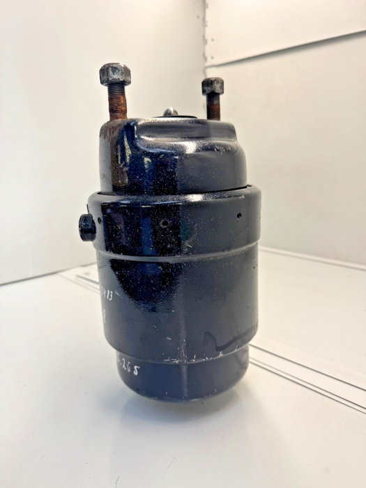 Knorr-Bremse Spring Brake Chamber K007668N00  BS8413 R 81504106868 81.50410.6868