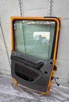 DAF XF/CF Euro 6 LH Cab Door Complete 1940526 1950776 1872761 left Yellow Used view 2