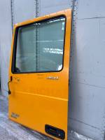 DAF XF/CF Euro 6 LH Cab Door Complete 1940526 1950776 1872761 left Yellow Used view 6