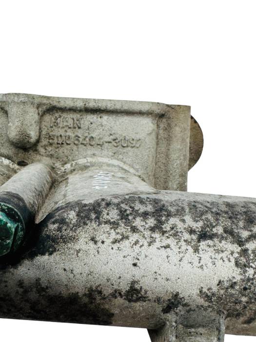 MAN TGX/TGS Thermostat Housing 51064043097 D2066 51064040111 D2676 Euro 6 Used view 5