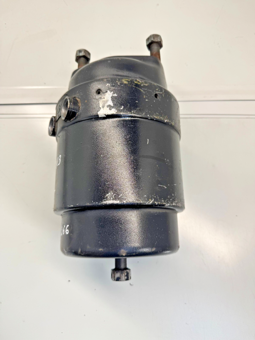 Knorr-Bremse Spring Brake Chamber BS8413 K007669N00 8150410681 Left 20/24 MAN