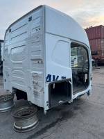 Volvo FH4 Globetrotter XL Bare Cab Shell 21991581 Euro 6 Used view 6