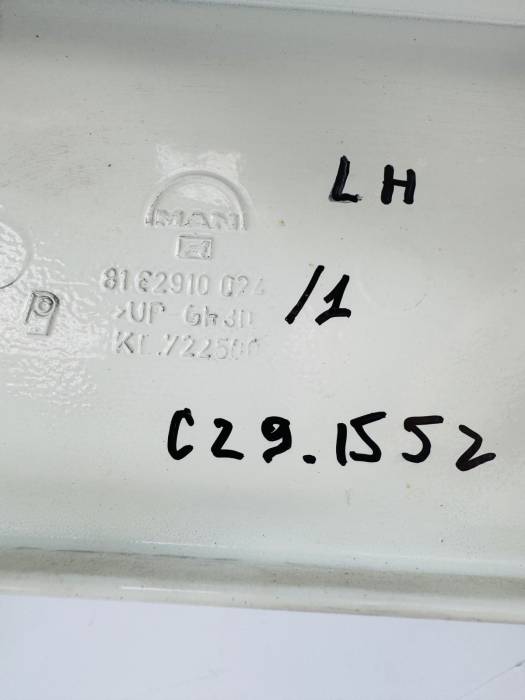 MAN TGS Euro 6 Left Cab Side Fender 81.62910-0142 81629100142 LH White Used