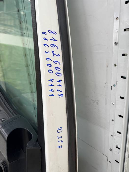 MAN TGX TG3 Cabin Door LH 81626004141 81.62600-4141 81626004139 Euro 6D used view 5