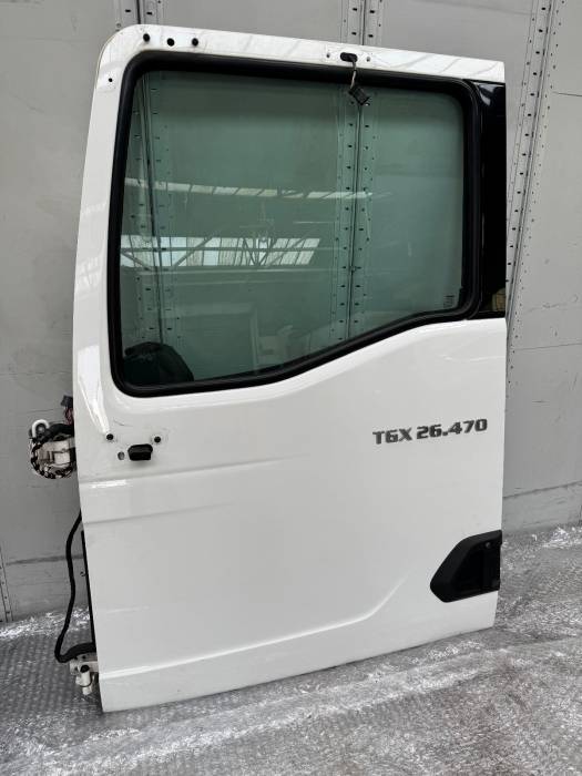 MAN TGX TG3 Cabin Door LH 81626004141 81.62600-4141 81626004139 Euro 6D used view 11