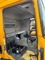 DAF CF Euro 6 Sleeper Cab Shell 1898714 KTU230 2032747 1792261 Yellow – Used view 8