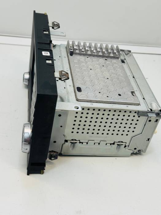 Mercedes Actros MP4 TCC MID Radio/Navi A0004467662 Bosch 7620000236 Used view 3