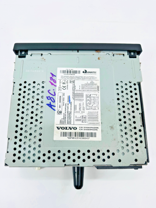 Volvo FH4/FM4 Radio CD Player Unit 28448922 22192832 22192829 Euro 6 Used view 6