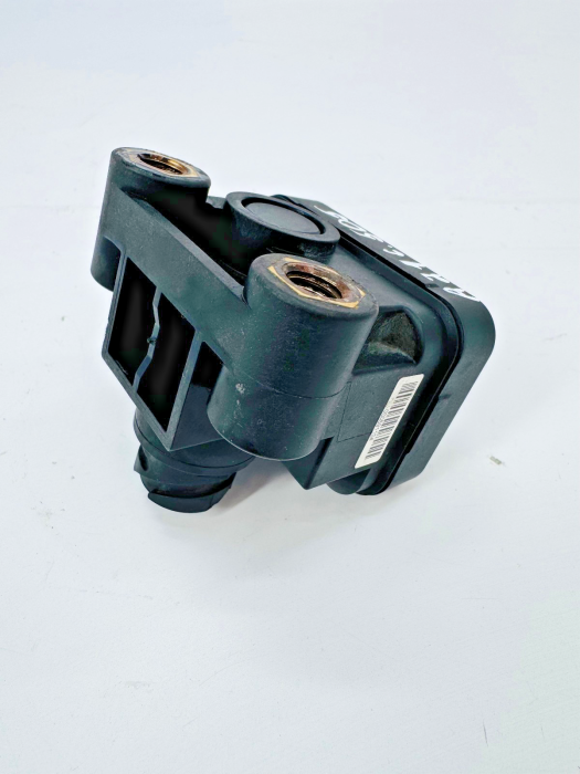 Volvo FH4/FM4 ESP Yaw Rate Sensor 12V 21167238 K020568N07 23977126 Euro 6 view 4