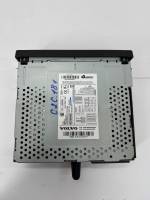 Volvo FH4/FM4 Radio CD Multimedia Unit 28366073 21461942P04 21461984 Euro 6 Used view 3