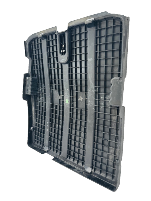 Mercedes Actros MP4/MP5 Battery Box Cover A9605410705 A9304290090 Used view 7