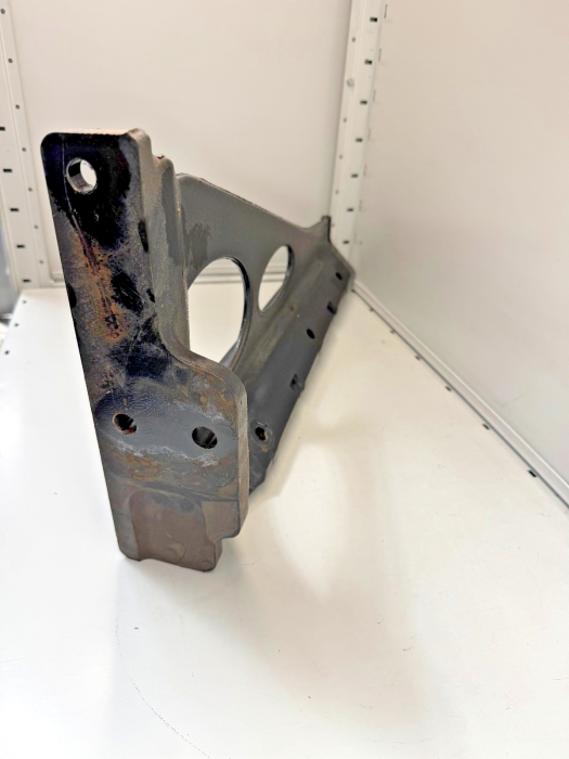 MAN TGS/TGX AdBlue Tank Bracket Support 81155113199 81.15511-3199 OEM Used view 5