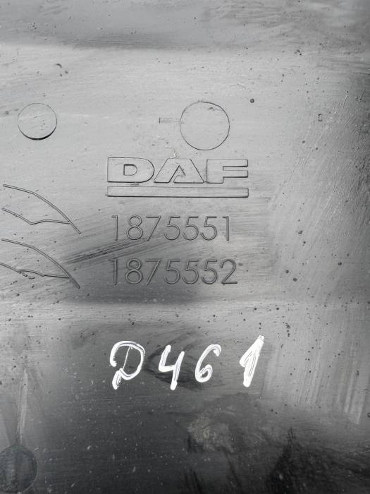 DAF XF106/CF Euro 6 Rear Wing Top 1875551 1875552 Mudguard Cover Used view 6