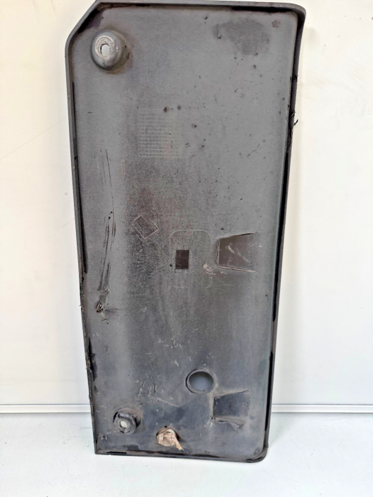 MAN TGS/TGX Bumper Cover Right Front OEM 81416100990 81.41610‑0990 - Used view 4