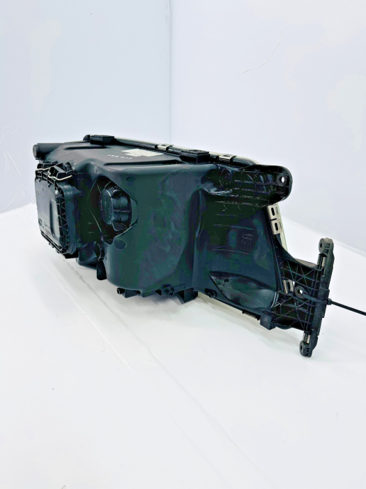 MAN TGS/TGX Headlight Left 81251016511 81251016511 81251016695 24V Euro 5/6 view 5