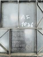 MAN TGX/TGS Engine Bay Cover Panel 81978122510 Behr 9502880 Front Euro 5/6 view 3