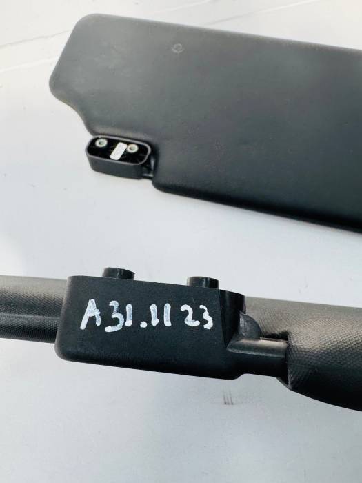 MERCEDES-BENZ Actros MP4 Interior Sun Visor Set A9608103810 A9608103610 view 7