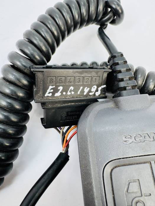 Scania P/G/R/T Axle Lift Suspension Remote ELC 2195717 2195718 14162031 OEM Used view 5