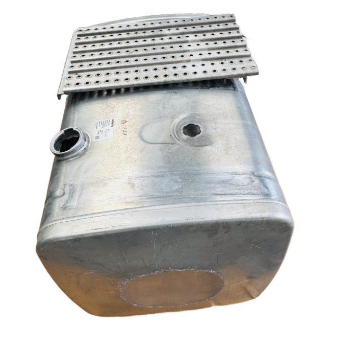 MAN TGX/TGS 460L Aluminium Fuel Tank With Steps 81122015933 81.12201-5933 Used view 3