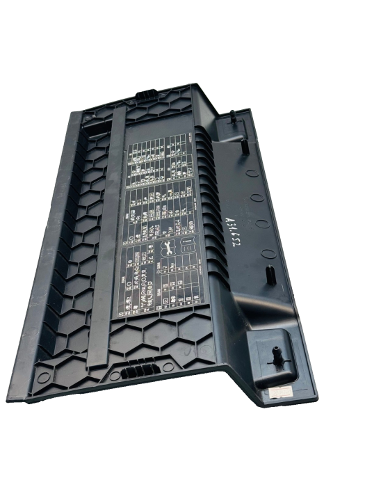 Mercedes Actros MP4 Fuse Box Cover/Footwell Trim A9606883306 Left A9606885206 view 3