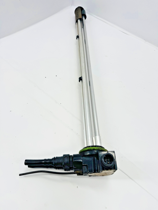 MAN TGA/TGX/TGS Fuel Level Sensor 81272016082 81272036019 08097200A Front view 4