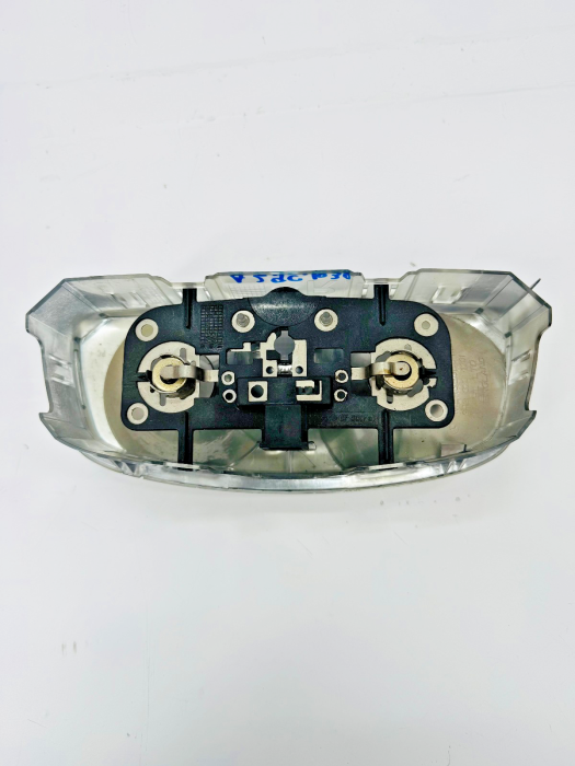 Mercedes Actros MP4 Interior Roof Lamp A9438201201 A943 820 12 01 A9438201101 view 3