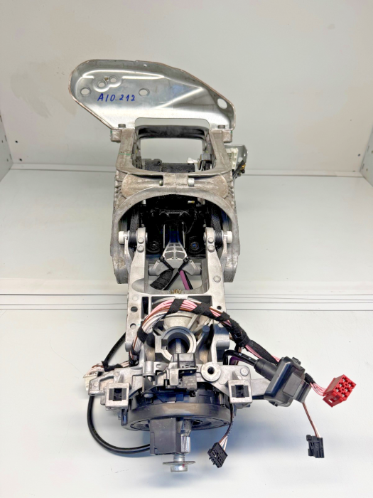 MAN TGX/TGS Steering Column BOSCH 81461136289 81.46113-6289 Euro 6 Used view 5