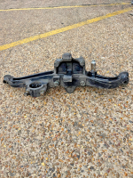 MAN TGA/TGS/TGX Air Spring Bracket 81436303192 81.43630-3192 RH Drive Axle Used view 4