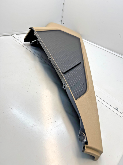 Mercedes Actros MP4 Dashboard Upper Storage Panel A9606801691 A9606807491 Beige view 3