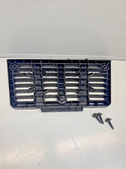 MAN TGL/TGM/TGX Footboard Step Plate 400mm 81615110035 81.61511-0035 Euro 6 Used view 7