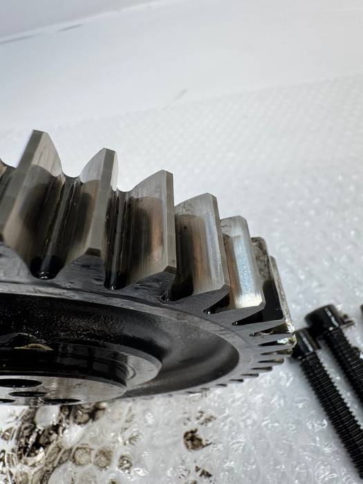 MAN TGX TGS Intermediate Timing Gear 51113063010 D2066 D2676 51113065007 Used view 6