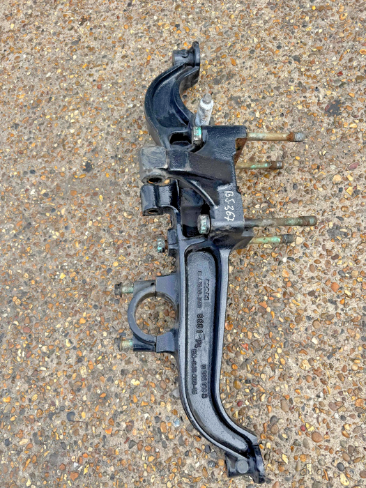 MAN TGA/TGS/TGX Air Spring Bracket 81436303191 81.43630-3191 LH Drive Axle Used view 3