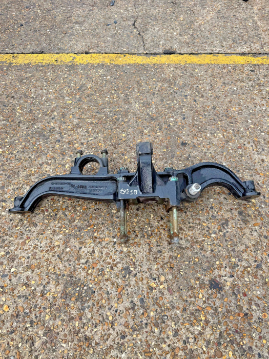 MAN TGA/TGS/TGX Air Spring Bracket 81436303191 81.43630-3191 LH Drive Axle Used view 4