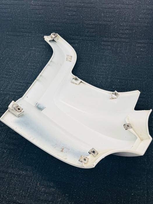 Mercedes Actros MP4 Bumper Upper Trim A9608859408 9608859408 Left Front Used view 3