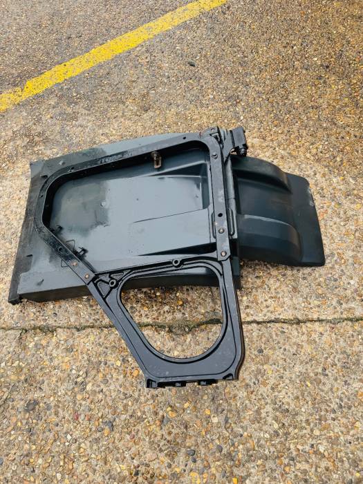 Volvo FH/FM/FMX Rear Mudguard With Bracket 21964650 21870418 LH Euro 6 view 5
