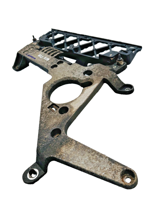 Mercedes Actros MP4 Front Bumper Step Bracket Left A9608850545 A9608801065 Used view 3