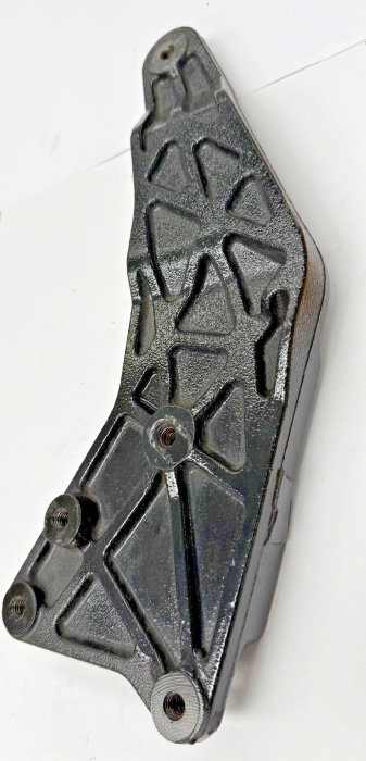 MAN TGA TGS TGX Engine Bracket 81416100980 81.41610-0980 Euro 6 Used OEM Part view 4