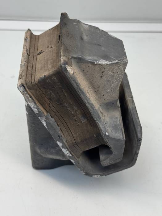 DAF CF/XF Engine Mounting Bracket 1929558 1929559 Front LH/RH Euro 6 Used view 6