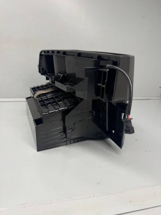 Volvo FH4 Dashboard Drawer & Cup Holder 82247442 RHD Euro 6 Used view 7