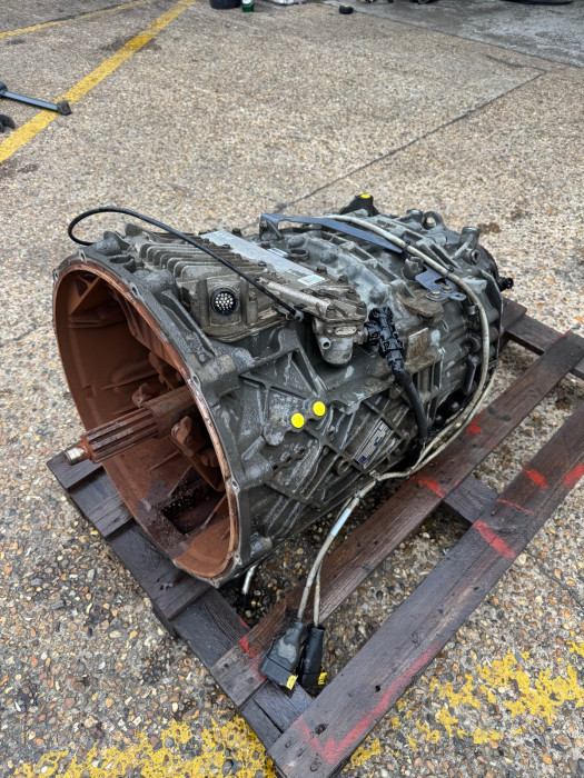 DAF XF Euro 6 ZF Astronic 12AS2330TD Gearbox 1912135 1353031025 Used