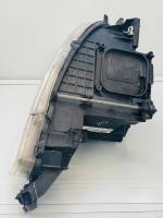 Mercedes Actros/Antos/Arocs Left Headlight A9608201039 100-17170 H7 24V Halogen view 2