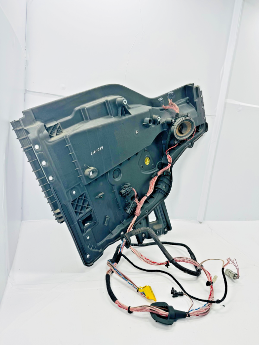 MAN TGX/TGS Rear Right Electric Window Lifter Regulator 81625456055 Valeo 850954 view 4